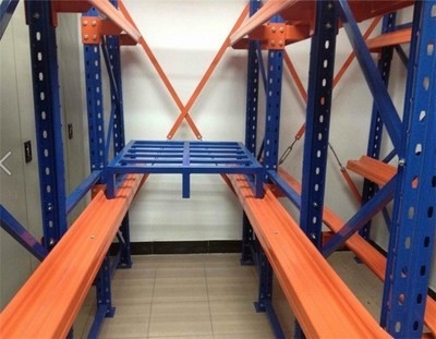 High Density FILO Drive In Pallet Racking Corrosion Protection Customized