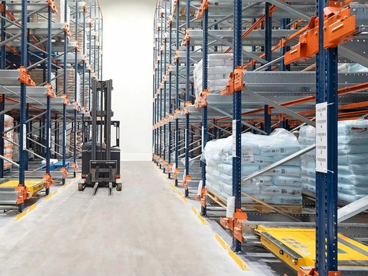 Powder Coated Remote Control Radio Shuttle Racking System For Pallet Storage