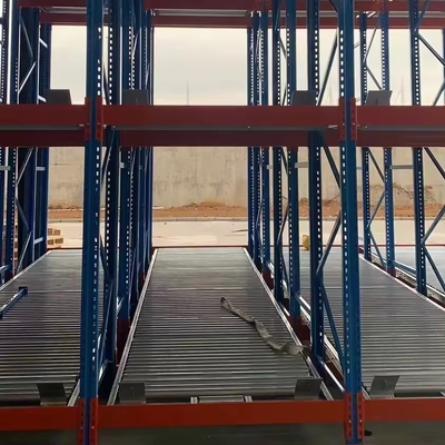 OEM Steel Gravity Pallet Racking System Maximizes Storage Space FIFO Accessibility