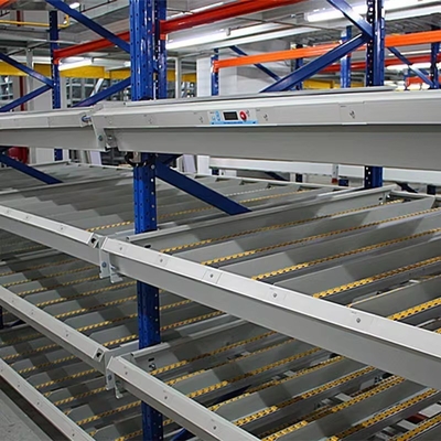 Q235B Raw Material Gravity Pallet Racking , Gravity Flow Rack In Warehouse Customized