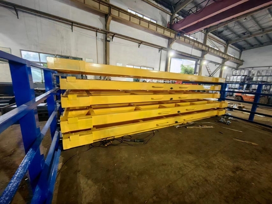 6000mm Length Roll Out Sheet Rack For Special Purpose And Combined Mobility Efficiency