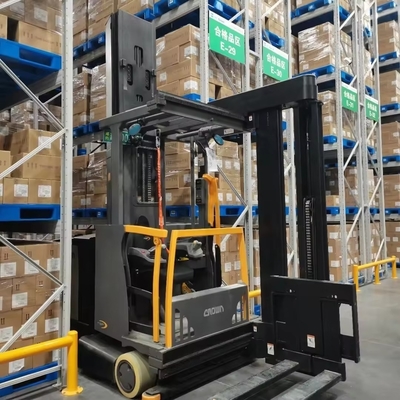 Galvanized Q235B VNA Racking With Customizable Surface Treatment And Powder Coating